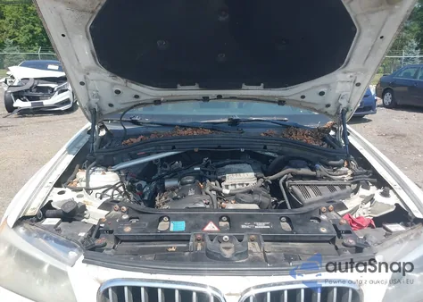 2011 BMW X3 xDrive28I z USA, uszkodzony, nr VIN 5UXWX5C51BL702791